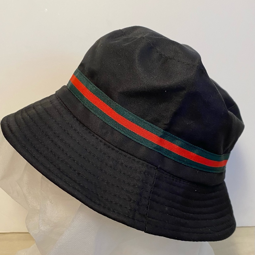 Bucket Hat/Reversible w/ribbon (Small)